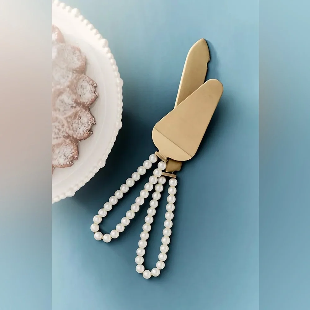 New Anthropologie Home Decor Perla Ivory Pearl Cake Serve Knife Wedding Set